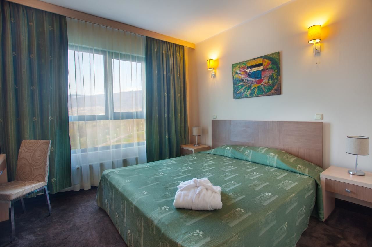 Отель Vitosha Park Hotel София-15